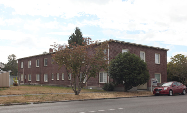 914 N Tower Ave in Centralia, WA - Building Photo - Building Photo