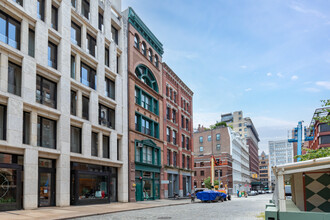 a.k.a. 19 Bond St in New York, NY - Building Photo - Building Photo