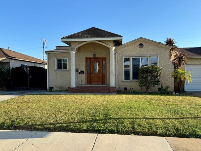 825 San Marino Ave