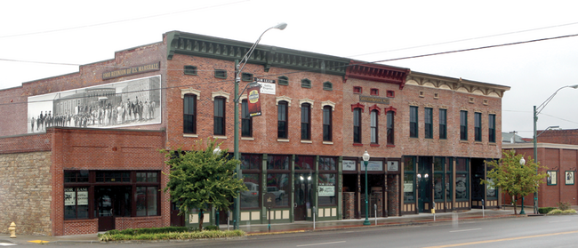 411 Garrison Ave in Fort Smith, AR - Building Photo - Building Photo