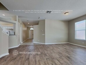 3044 Sunwatch Dr in Wesley Chapel, FL - Foto de edificio - Building Photo