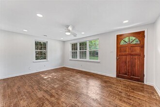 1204 W Carter St in Fayetteville, AR - Building Photo - Building Photo