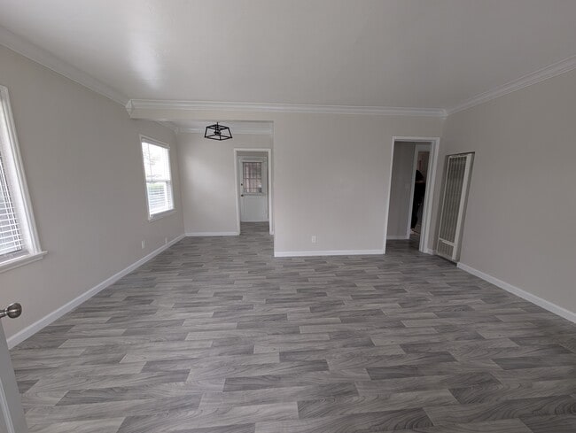 505 W Almond St, Unit 1