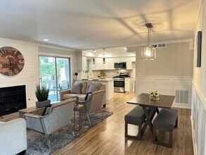 13 Arbor End in Smyrna, GA - Building Photo - Building Photo