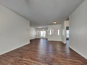 1694 Haversham Park Dr in Winston-Salem, NC - Foto de edificio - Building Photo