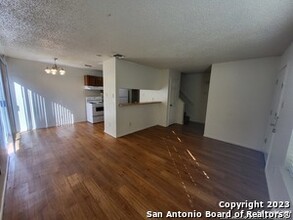 11607 Capotillo St in San Antonio, TX - Building Photo - Building Photo