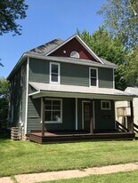 1215 7th St E, Unit Unit #2 in Menomonie, WI - Building Photo