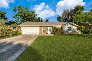 108 Mariana Dr in Richardson, TX - Building Photo