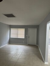 632 9th St in West Palm Beach, FL - Building Photo - Building Photo