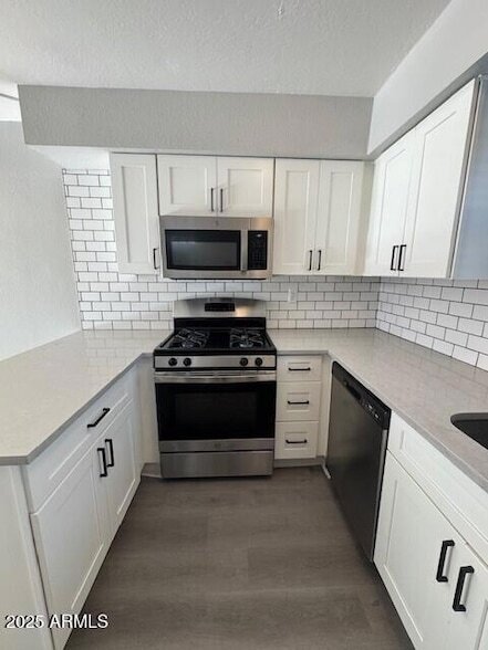 2250 W Glendale Ave, Unit S in Phoenix, AZ - Building Photo - Building Photo