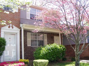 Copperfield Terrace Condominiums in Nashville, TN - Building Photo - Building Photo