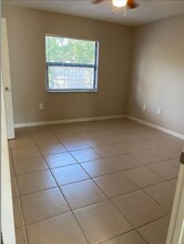 1651 Goodyear Ave, Unit 1651 in Lakeland, FL - Foto de edificio - Building Photo