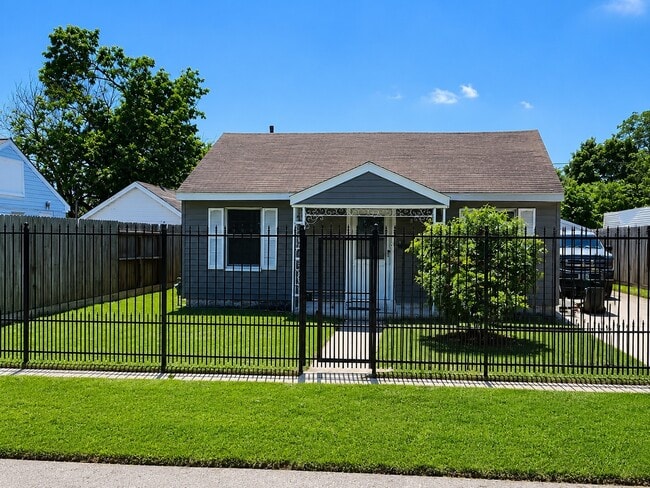 property at 218 Hoffman St