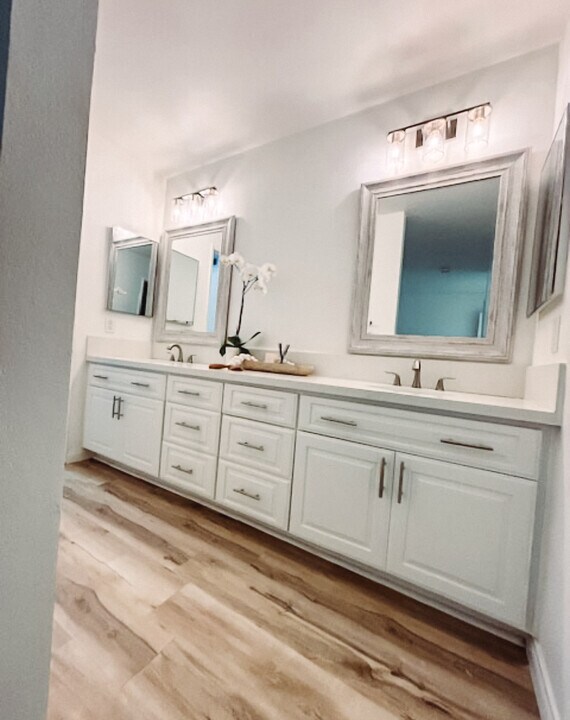 29 Almond Tree Ln in Irvine, CA - Building Photo