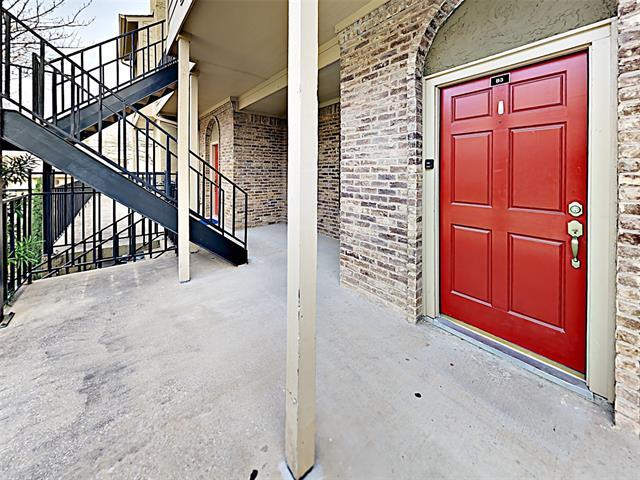 5740 Martel Ave in Dallas, TX - Building Photo - Building Photo