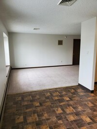 60 Fredericka St, Unit Apt 1 photo'