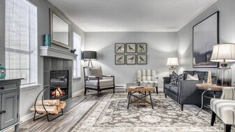 Citizen & Oake Apartments in Lakewood, WA - Building Photo