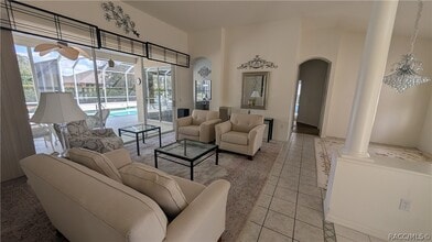 174 W Romany Loop in Beverly Hills, FL - Building Photo - Building Photo