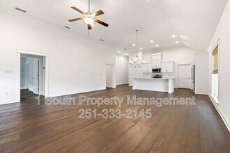 925 Charleston Loop in Fairhope, AL - Building Photo - Building Photo