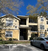 2624 Robert Trent Jones Dr in Orlando, FL - Building Photo