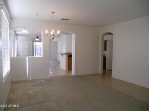 13558 W Port Royale Ln in Surprise, AZ - Building Photo - Building Photo
