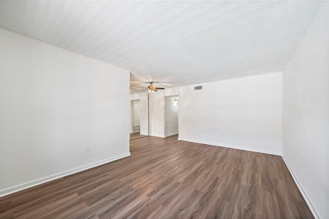 property at 711 Holiday Dr