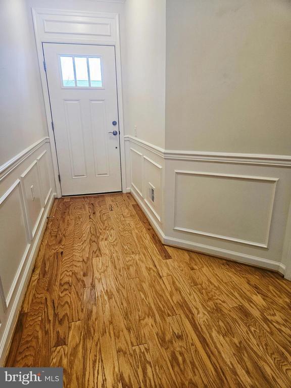 property at 18 Fenwick Dr