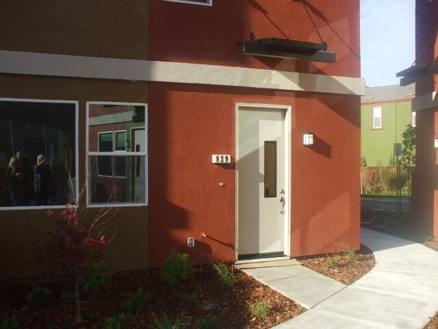 829 Boron Ct in West Sacramento, CA - Building Photo - Building Photo