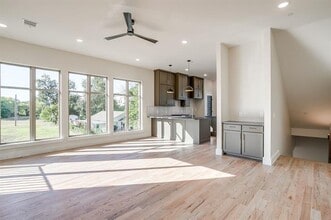 2824 Weisenberger St in Fort Worth, TX - Building Photo - Building Photo