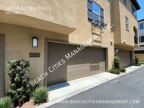 10576 Acorn Pl in Los Alamitos, CA - Building Photo - Building Photo