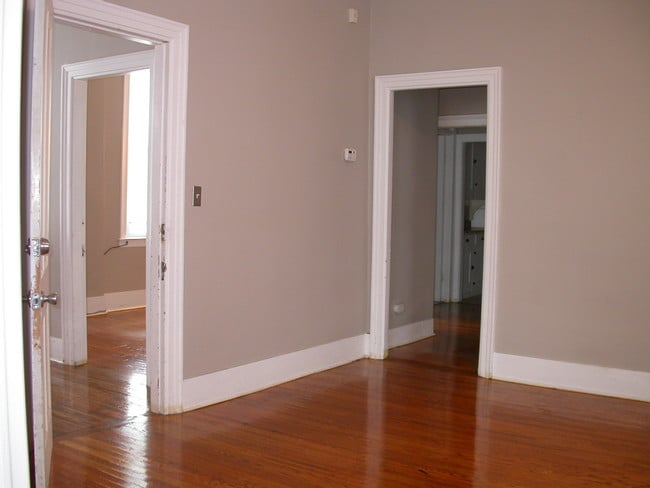 110 Stone St, Unit number 1 in Oneida, NY - Foto de edificio - Building Photo