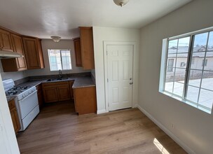 1617-1619 S Atlantic Blvd in Alhambra, CA - Building Photo - Building Photo