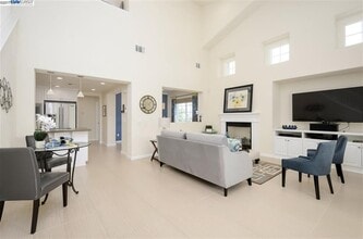 2811 Quarryhill Ave in Livermore, CA - Building Photo - Building Photo