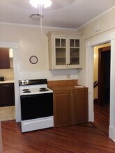 8 Bailey Ave, Unit 8b in Claremont, NH - Building Photo - Building Photo