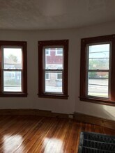 4 Osborn St-Unit -Unit 2 in Providence, RI - Building Photo - Building Photo