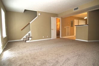 323 Shoshone Pl in Murfreesboro, TN - Building Photo - Building Photo