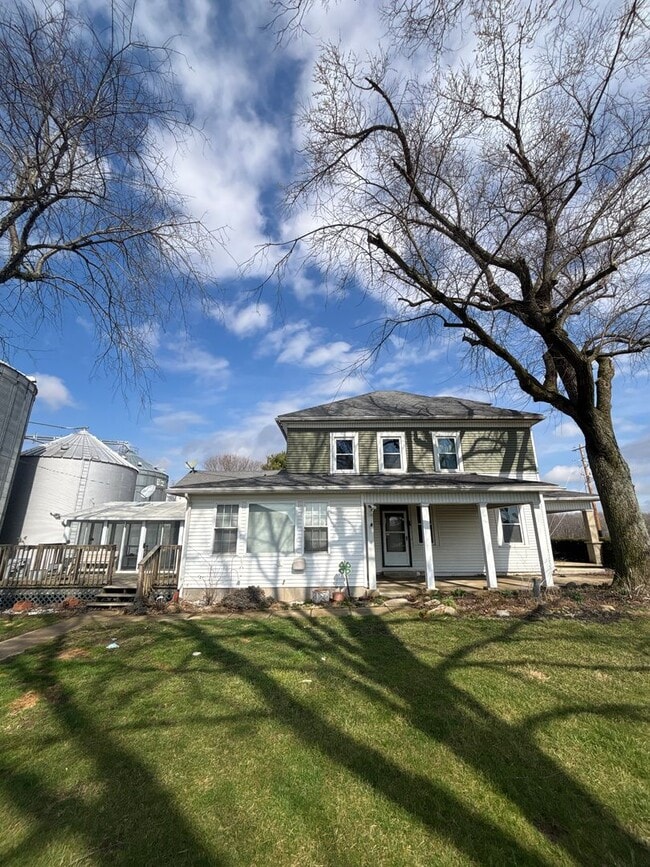 4300 Julian Rd SW in Lancaster, OH - Building Photo - Building Photo