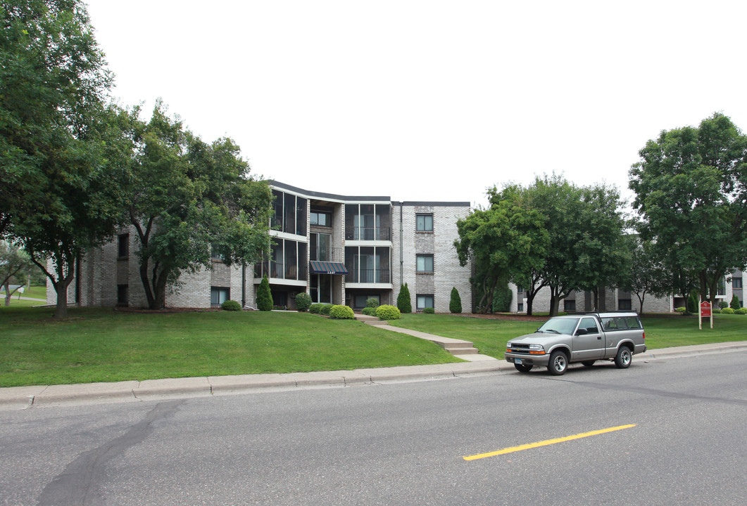 Stonebridge Apartments in Stillwater, MN - Building Photo