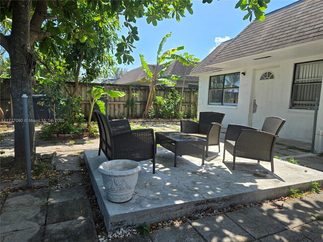 property at 1515 NW 8th St