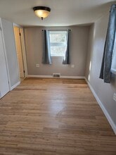 653 Sloop Rd in Pittsburgh, PA - Building Photo - Building Photo