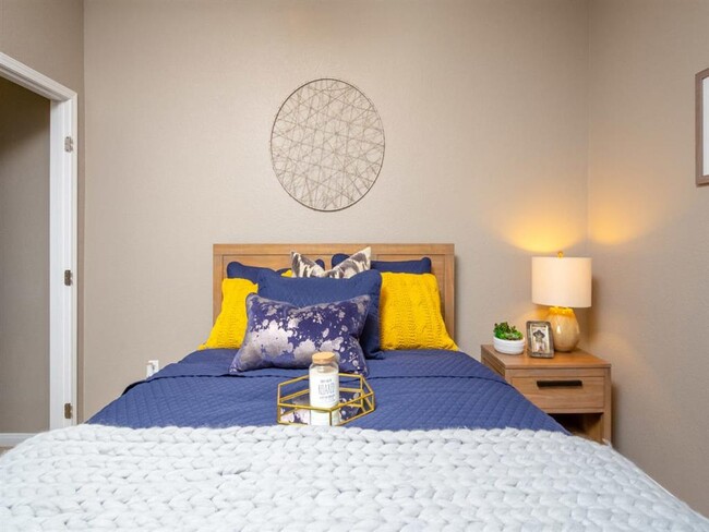 Park Crossing in Fairfield, CA - Building Photo - Building Photo