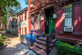 29 Willow St in Brooklyn, NY - Foto de edificio - Building Photo