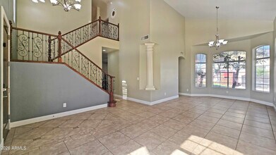 13888 W Wilshire Dr in Goodyear, AZ - Building Photo - Building Photo