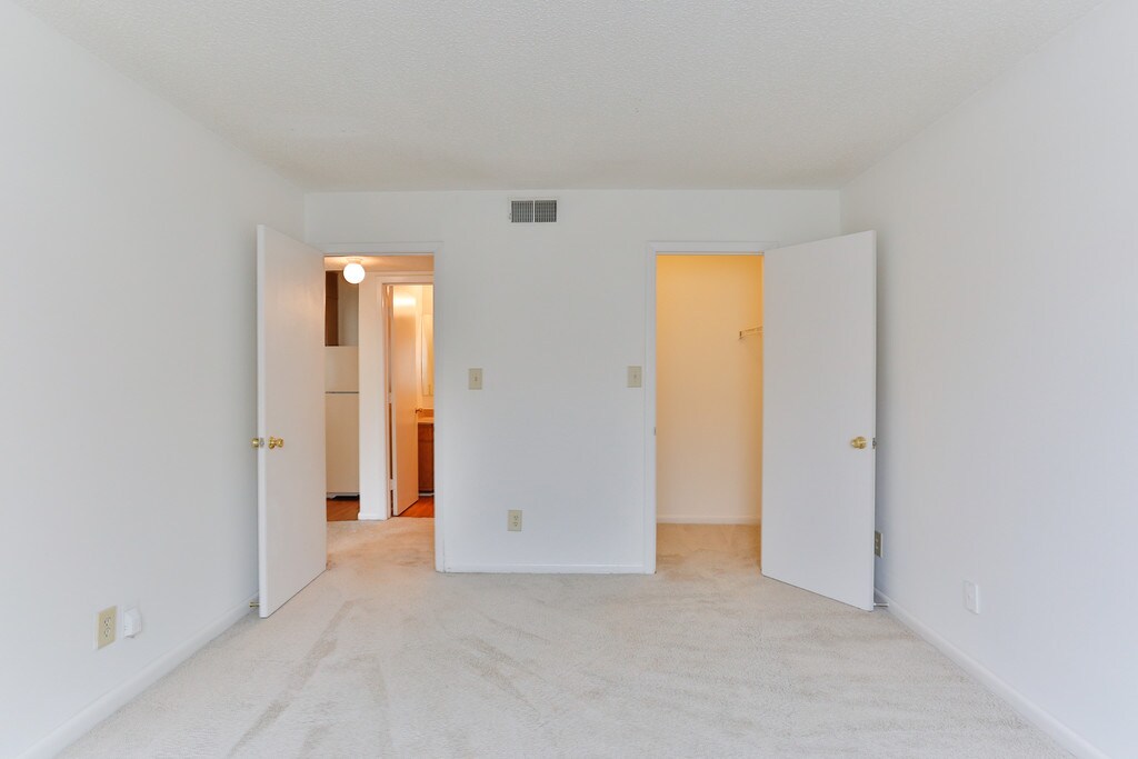 Foxcroft Apartments Statesville, NC Apartments For Rent