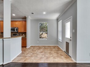 114 N Hawkhurst Cir in Magnolia, TX - Building Photo - Building Photo