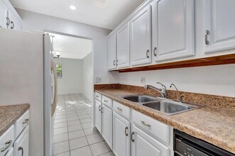 650 SW 2nd Ave, Unit 150 in Boca Raton, FL - Building Photo - Building Photo