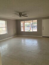 3413 Pine St in Laredo, TX - Building Photo - Building Photo