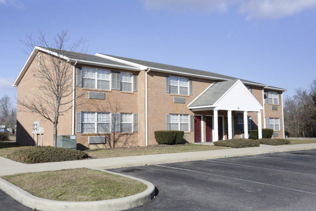 Lindsey Terrace Apartments in Martinsburg, WV - Foto de edificio