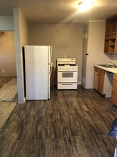 204 St Francis Rd NW in Albuquerque, NM - Building Photo - Building Photo