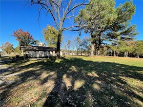 4315 S 1st St in Rogers, AR - Building Photo - Building Photo